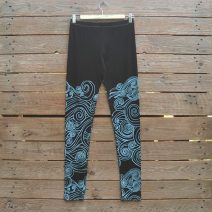 Printed leggings in black/aqua