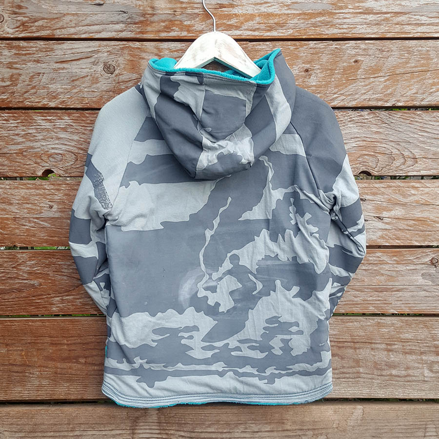 Kid's reversible hoody in jade/light grey - back Kid's reversible hoody in jade/light grey - back