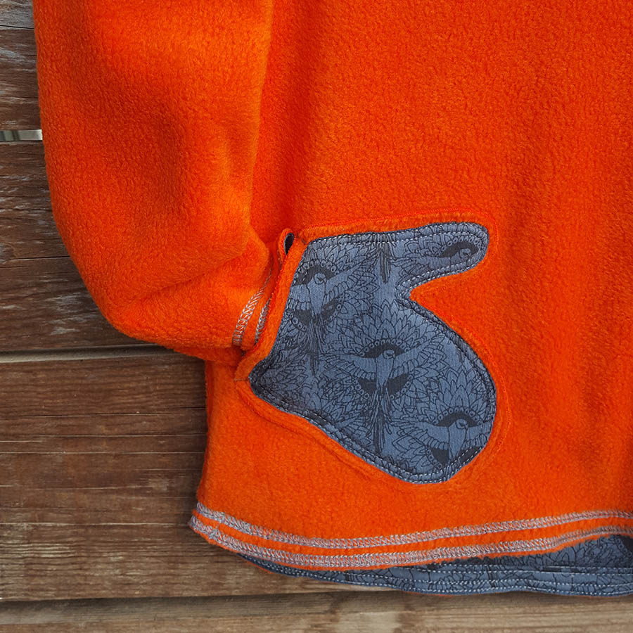 Kid's reversible hoody in orange/dark grey - Pocket Kid's reversible hoody in orange/dark grey - pocket